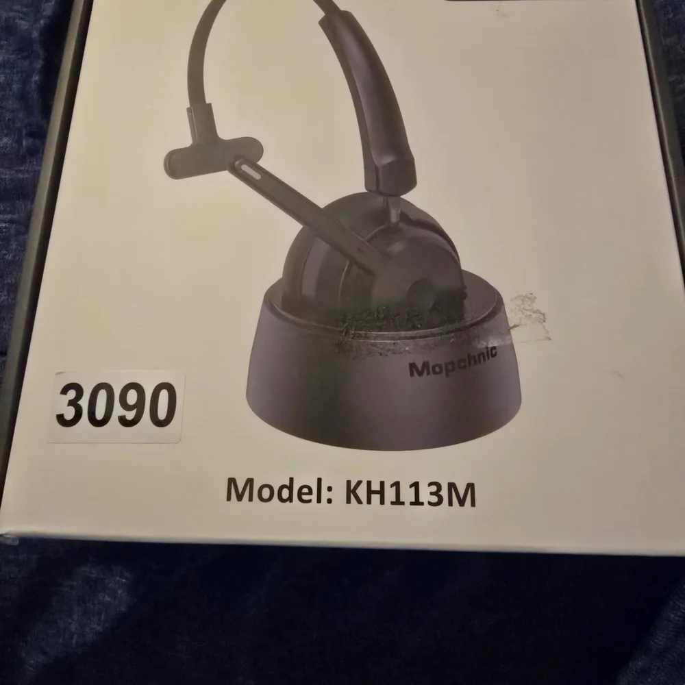 Mopchnic Wireless Headset with Charging Base